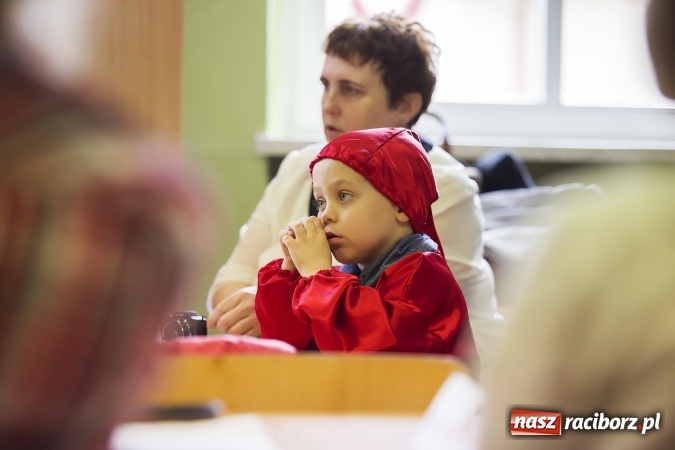 Zdjęcie w galerii na portalu naszraciborz.pl: Bajki, baśnie i legendy krajów Unii Europejskiej w Przedszkolu nr 10 wiadomości z regionu