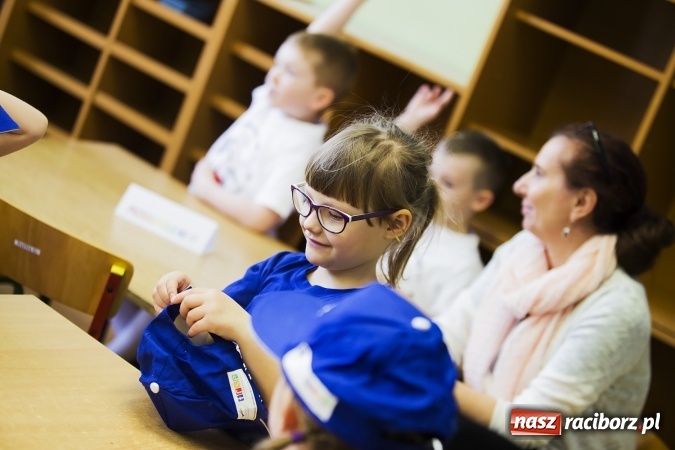 Zdjęcie w galerii na portalu naszraciborz.pl: Bajki, baśnie i legendy krajów Unii Europejskiej w Przedszkolu nr 10 wiadomości z regionu