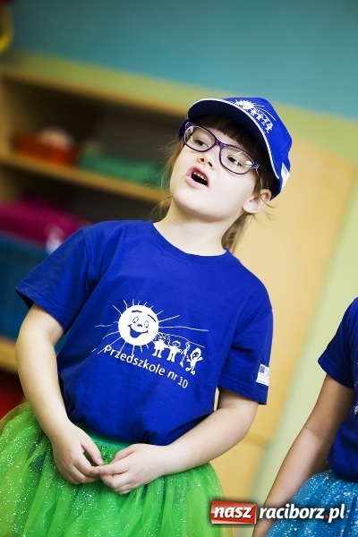 Zdjęcie w galerii na portalu naszraciborz.pl: Bajki, baśnie i legendy krajów Unii Europejskiej w Przedszkolu nr 10 wiadomości z regionu