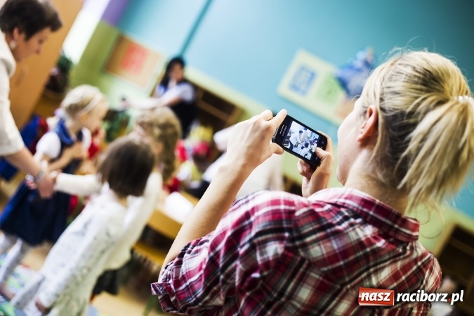 Zdjęcie w galerii na portalu naszraciborz.pl: Bajki, baśnie i legendy krajów Unii Europejskiej w Przedszkolu nr 10 wiadomości z regionu