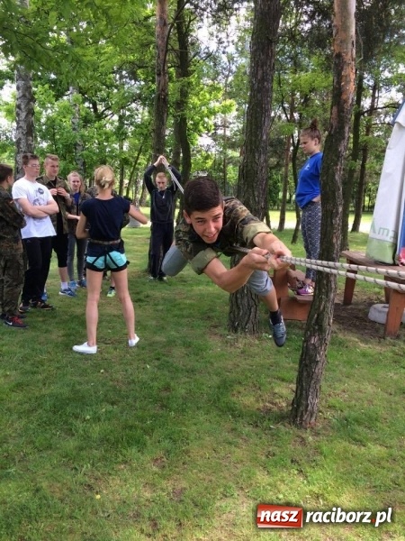 Zdjęcie w galerii na portalu naszraciborz.pl: Sport, nauka na coraz wyższym poziomie i współpraca ze służbami mundurowymi, czyli nowa oferta SMS-u wiadomości z regionu