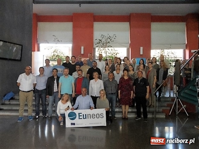 Zdjęcie w galerii na portalu naszraciborz.pl: Mobilność Kadry Edukacji Szkolnej - nauczyciele Szkoły Podstawowej nr 1 w Barcelonie  wiadomości z regionu