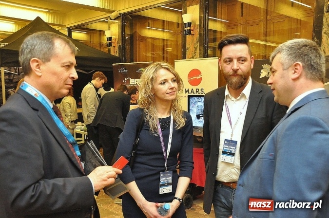 Zdjęcie w galerii na portalu naszraciborz.pl:  O możliwościach transportowych Odry na II Światowym Kongresie Klastrów wiadomości z regionu