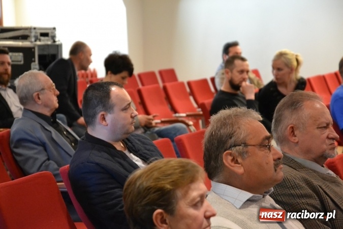 Zdjęcie w galerii na portalu naszraciborz.pl: Kolej - nie wszystko stracone, ale potrzeba większej aktywności wiadomości z regionu