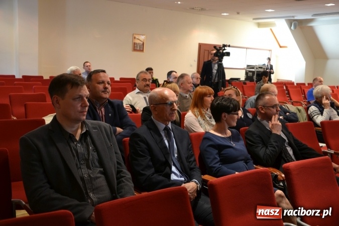 Zdjęcie w galerii na portalu naszraciborz.pl: Kolej - nie wszystko stracone, ale potrzeba większej aktywności wiadomości z regionu
