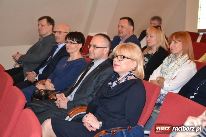 Zdjęcie w galerii na portalu naszraciborz.pl: Kolej - nie wszystko stracone, ale potrzeba większej aktywności wiadomości z regionu