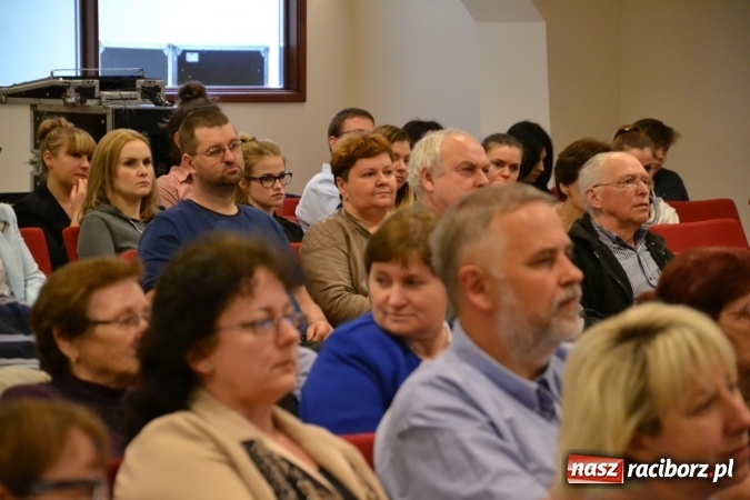Zdjęcie w galerii na portalu naszraciborz.pl: Mój dom - spotkanie rodzin zastępczych na zamku za nami  wiadomości z regionu