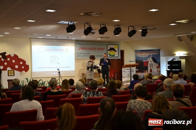 Zdjęcie w galerii na portalu naszraciborz.pl: Mój dom - spotkanie rodzin zastępczych na zamku za nami  wiadomości z regionu