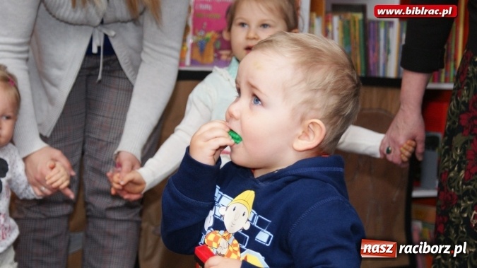 Zdjęcie w galerii na portalu naszraciborz.pl: Klub Malucha z wizytą w zoo  wiadomości z regionu