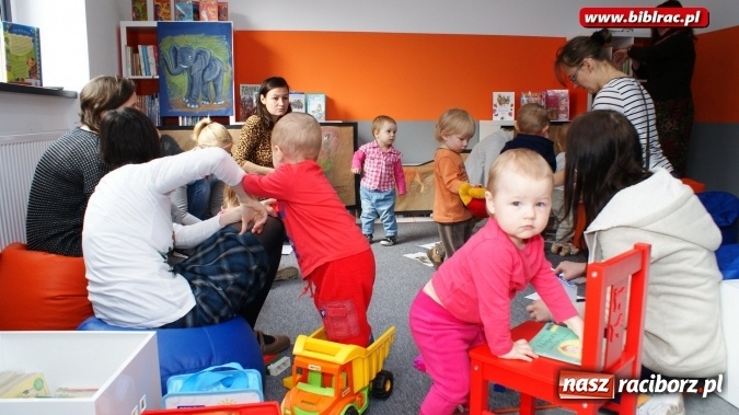Zdjęcie w galerii na portalu naszraciborz.pl: Klub Malucha z wizytą w zoo  wiadomości z regionu