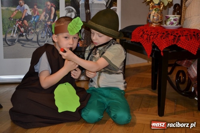 Zdjęcie w galerii na portalu naszraciborz.pl: Przegląd przedszkolnych teatrzyków w Tworkowie wiadomości z regionu