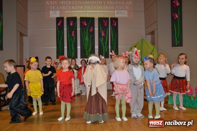 Zdjęcie w galerii na portalu naszraciborz.pl: Przegląd przedszkolnych teatrzyków w Tworkowie wiadomości z regionu