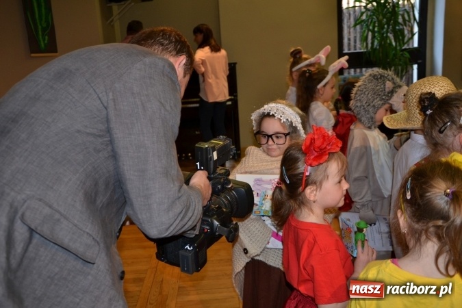 Zdjęcie w galerii na portalu naszraciborz.pl: Przegląd przedszkolnych teatrzyków w Tworkowie wiadomości z regionu