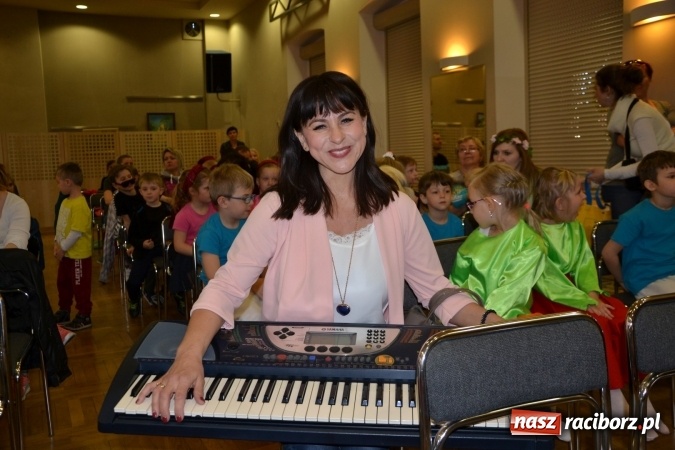 Zdjęcie w galerii na portalu naszraciborz.pl: Przegląd przedszkolnych teatrzyków w Tworkowie wiadomości z regionu