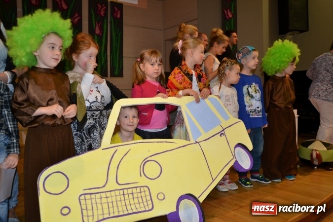 Zdjęcie w galerii na portalu naszraciborz.pl: Przegląd przedszkolnych teatrzyków w Tworkowie wiadomości z regionu