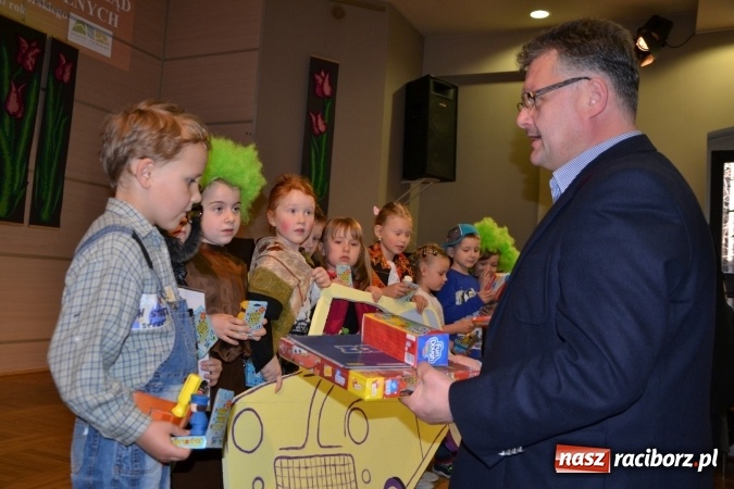 Zdjęcie w galerii na portalu naszraciborz.pl: Przegląd przedszkolnych teatrzyków w Tworkowie wiadomości z regionu