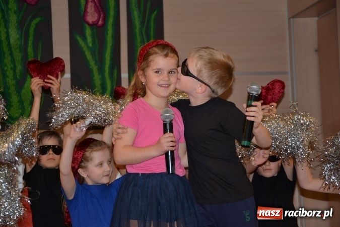 Zdjęcie w galerii na portalu naszraciborz.pl: Przegląd przedszkolnych teatrzyków w Tworkowie wiadomości z regionu