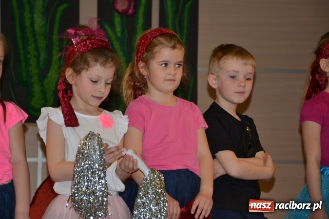 Zdjęcie w galerii na portalu naszraciborz.pl: Przegląd przedszkolnych teatrzyków w Tworkowie wiadomości z regionu