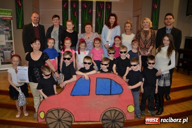 Zdjęcie w galerii na portalu naszraciborz.pl: Przegląd przedszkolnych teatrzyków w Tworkowie wiadomości z regionu