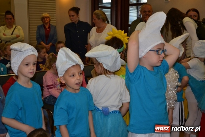 Zdjęcie w galerii na portalu naszraciborz.pl: Przegląd przedszkolnych teatrzyków w Tworkowie wiadomości z regionu