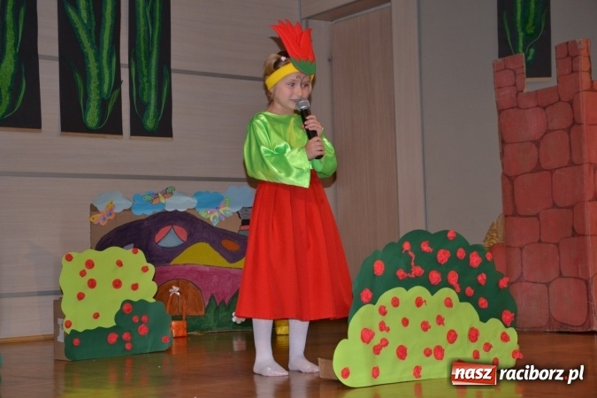 Zdjęcie w galerii na portalu naszraciborz.pl: Przegląd przedszkolnych teatrzyków w Tworkowie wiadomości z regionu