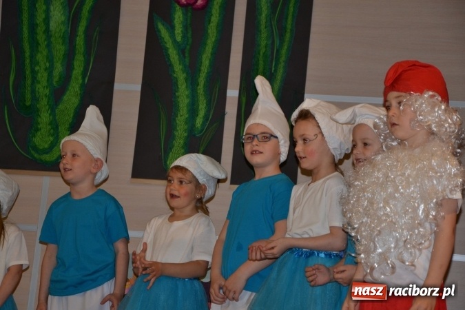 Zdjęcie w galerii na portalu naszraciborz.pl: Przegląd przedszkolnych teatrzyków w Tworkowie wiadomości z regionu