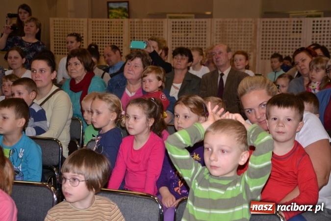 Zdjęcie w galerii na portalu naszraciborz.pl: Przegląd przedszkolnych teatrzyków w Tworkowie wiadomości z regionu