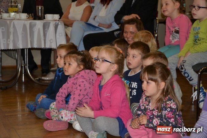 Zdjęcie w galerii na portalu naszraciborz.pl: Przegląd przedszkolnych teatrzyków w Tworkowie wiadomości z regionu