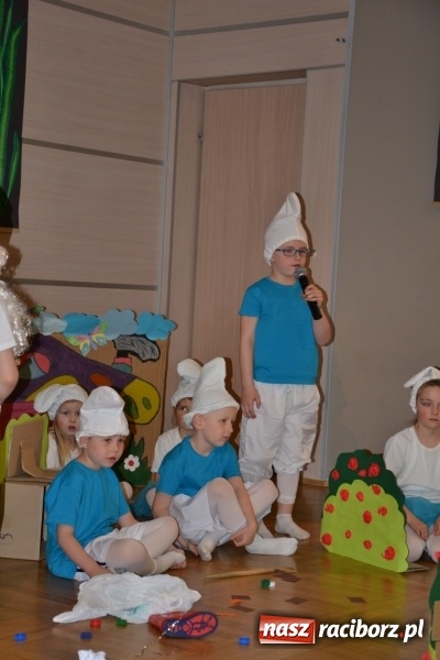 Zdjęcie w galerii na portalu naszraciborz.pl: Przegląd przedszkolnych teatrzyków w Tworkowie wiadomości z regionu