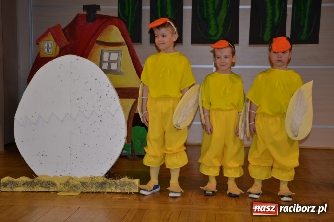 Zdjęcie w galerii na portalu naszraciborz.pl: Przegląd przedszkolnych teatrzyków w Tworkowie wiadomości z regionu