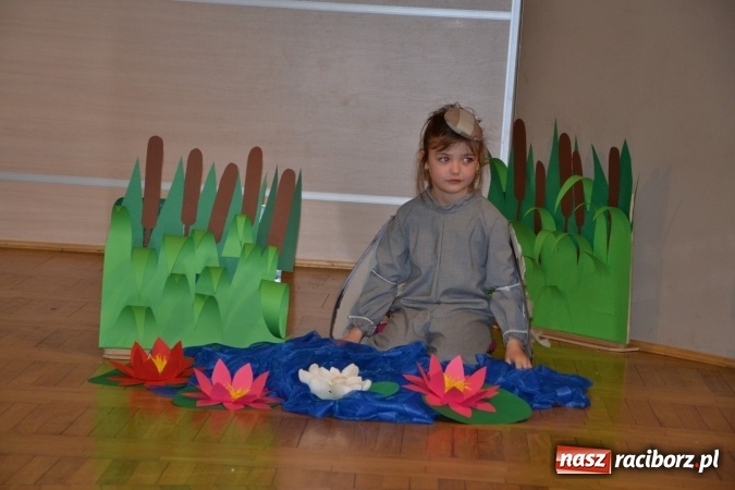 Zdjęcie w galerii na portalu naszraciborz.pl: Przegląd przedszkolnych teatrzyków w Tworkowie wiadomości z regionu