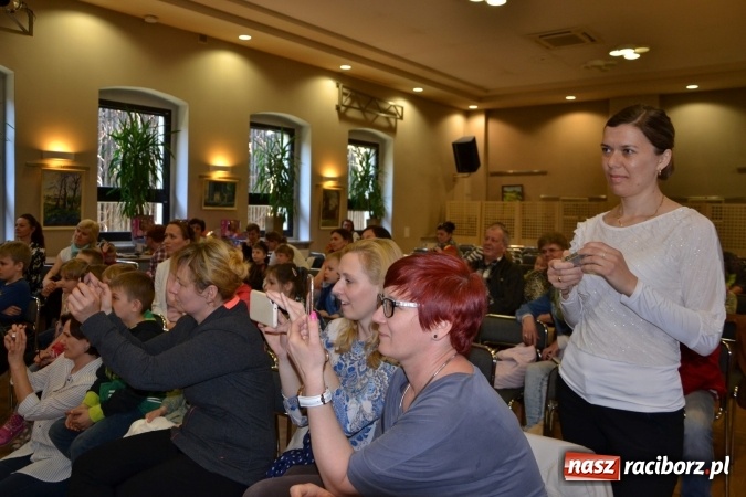 Zdjęcie w galerii na portalu naszraciborz.pl: Przegląd przedszkolnych teatrzyków w Tworkowie wiadomości z regionu