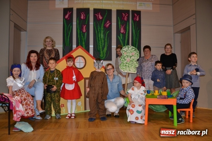 Zdjęcie w galerii na portalu naszraciborz.pl: Przegląd przedszkolnych teatrzyków w Tworkowie wiadomości z regionu