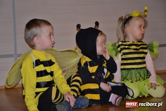 Zdjęcie w galerii na portalu naszraciborz.pl: Przegląd przedszkolnych teatrzyków w Tworkowie wiadomości z regionu