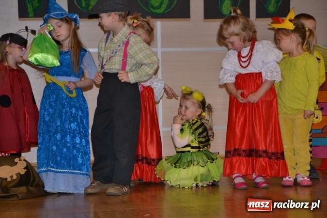 Zdjęcie w galerii na portalu naszraciborz.pl: Przegląd przedszkolnych teatrzyków w Tworkowie wiadomości z regionu