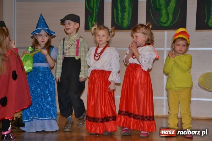 Zdjęcie w galerii na portalu naszraciborz.pl: Przegląd przedszkolnych teatrzyków w Tworkowie wiadomości z regionu