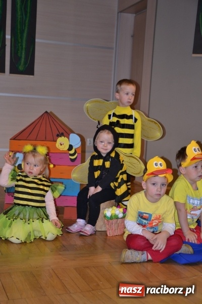 Zdjęcie w galerii na portalu naszraciborz.pl: Przegląd przedszkolnych teatrzyków w Tworkowie wiadomości z regionu