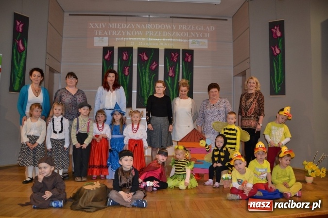 Zdjęcie w galerii na portalu naszraciborz.pl: Przegląd przedszkolnych teatrzyków w Tworkowie wiadomości z regionu