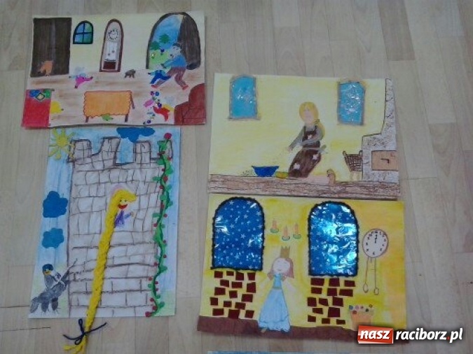 Zdjęcie w galerii na portalu naszraciborz.pl: Czerwony Kapturek, Roszpunka, Kr&oacute;lewna Śnieżka... czyli konkurs plastyczny Baśni Braci Grimm wiadomości z regionu