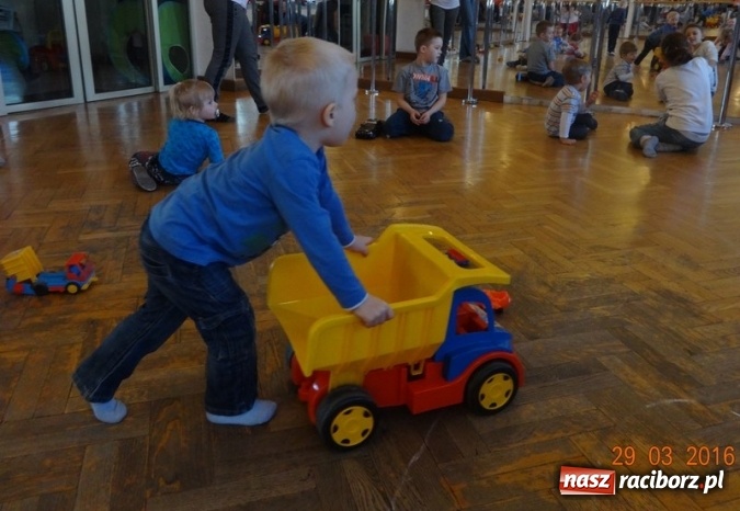 Zdjęcie w galerii na portalu naszraciborz.pl: Raciborskie Fikusie już po inauguracji sezonu wiadomości z regionu