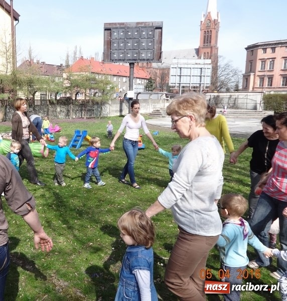 Zdjęcie w galerii na portalu naszraciborz.pl: Raciborskie Fikusie już po inauguracji sezonu wiadomości z regionu