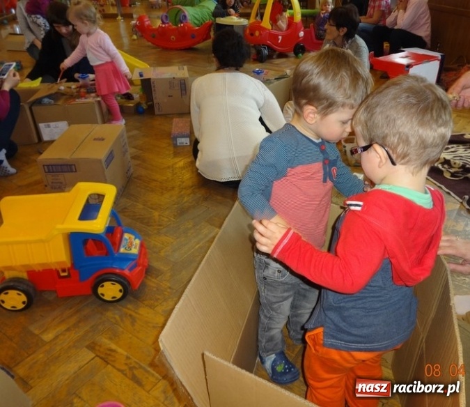 Zdjęcie w galerii na portalu naszraciborz.pl: Raciborskie Fikusie już po inauguracji sezonu wiadomości z regionu