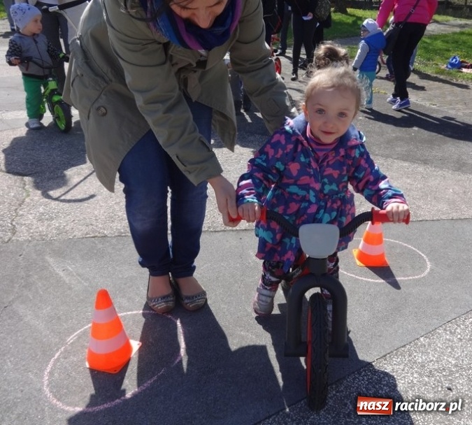 Zdjęcie w galerii na portalu naszraciborz.pl: Raciborskie Fikusie już po inauguracji sezonu wiadomości z regionu