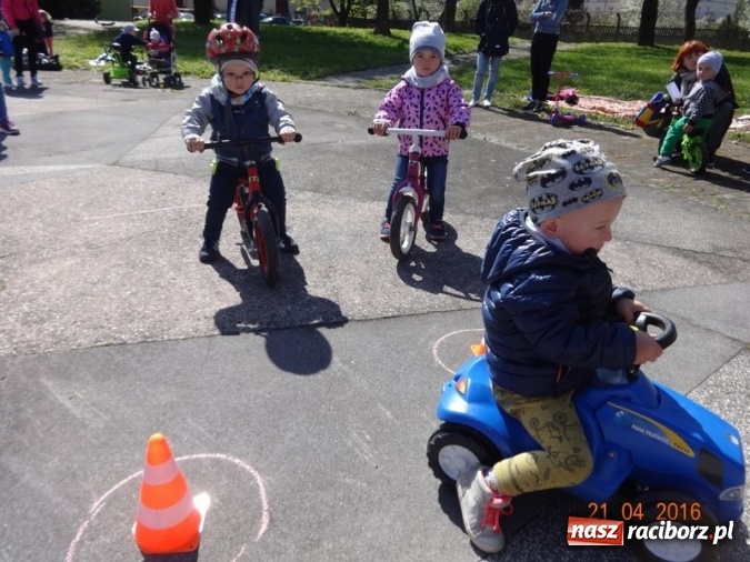 Zdjęcie w galerii na portalu naszraciborz.pl: Raciborskie Fikusie już po inauguracji sezonu wiadomości z regionu