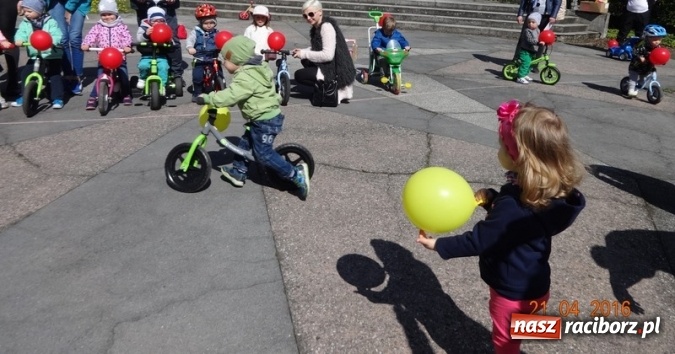 Zdjęcie w galerii na portalu naszraciborz.pl: Raciborskie Fikusie już po inauguracji sezonu wiadomości z regionu