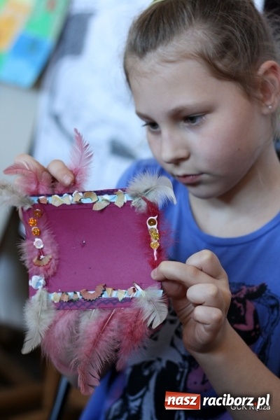 Zdjęcie w galerii na portalu naszraciborz.pl: Środy z zumbą i plastyką w GCK w Nędzy  wiadomości z regionu