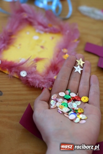 Zdjęcie w galerii na portalu naszraciborz.pl: Środy z zumbą i plastyką w GCK w Nędzy  wiadomości z regionu