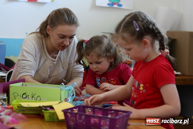 Zdjęcie w galerii na portalu naszraciborz.pl: Środy z zumbą i plastyką w GCK w Nędzy  wiadomości z regionu