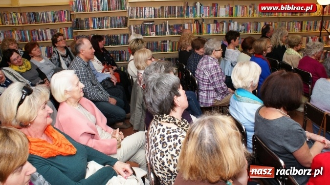 Zdjęcie w galerii na portalu naszraciborz.pl: Komediantka liryczna - Krystyna Sienkiewicz w bibliotece  wiadomości z regionu