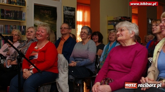 Zdjęcie w galerii na portalu naszraciborz.pl: Komediantka liryczna - Krystyna Sienkiewicz w bibliotece  wiadomości z regionu
